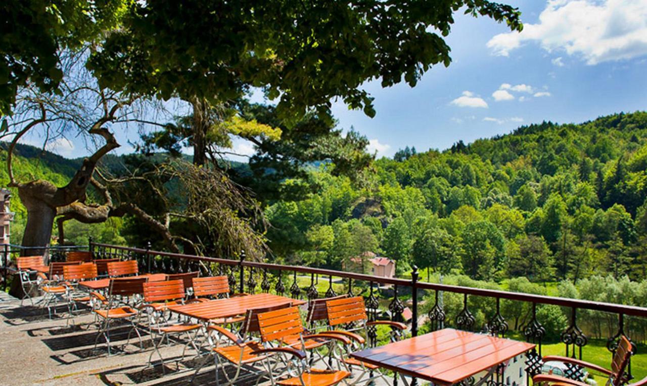 Hotel U Bileho Kone Loket Dış mekan fotoğraf