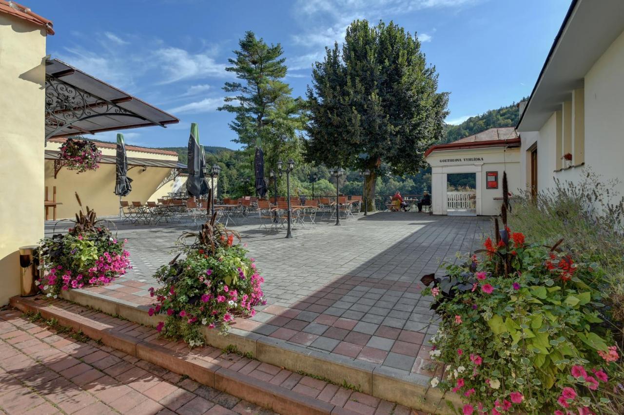 Hotel U Bileho Kone Loket Dış mekan fotoğraf